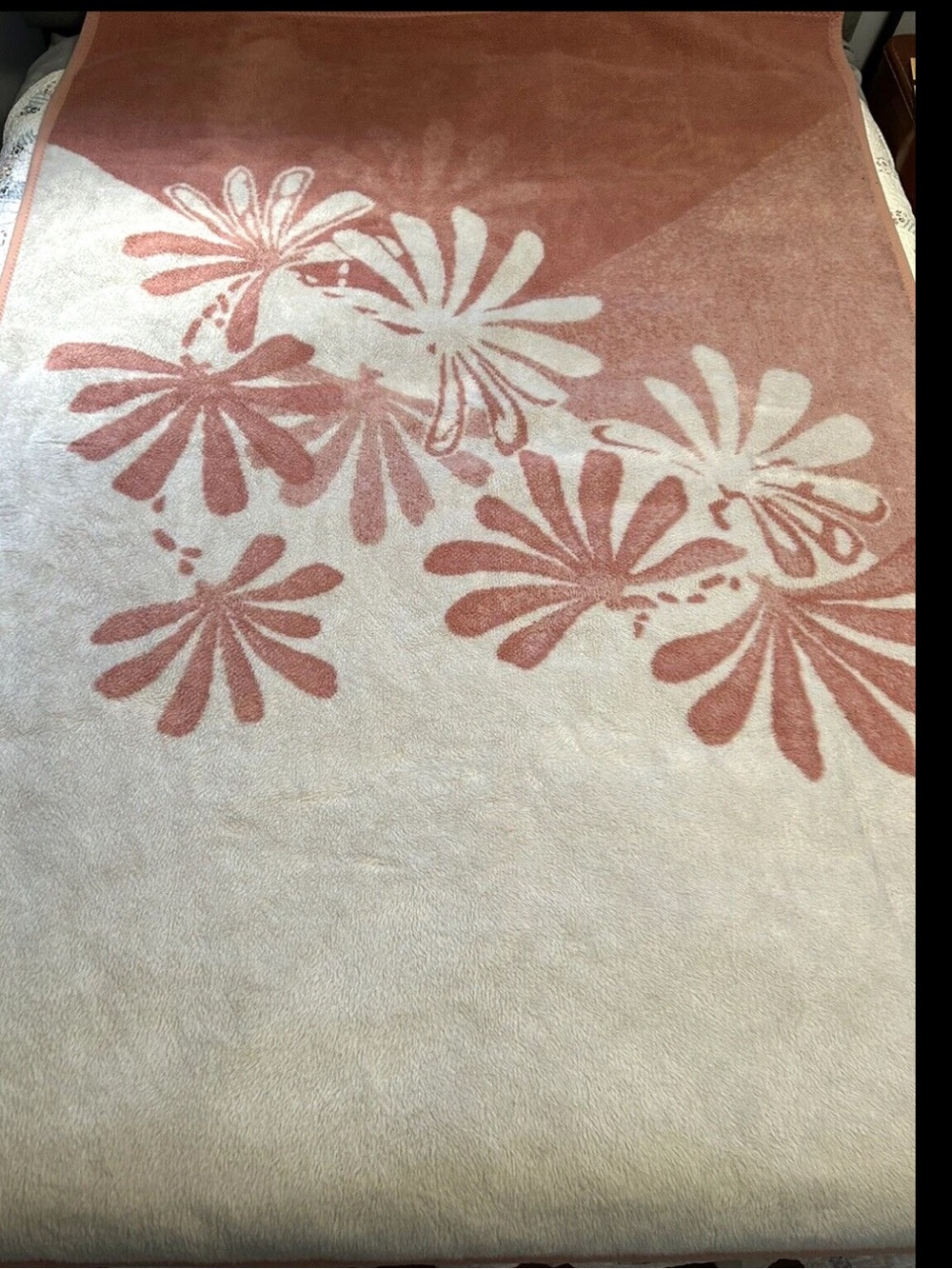 Mora Vtg Reversible Acrylic Throw Blanket Pink Gray Abstract Flowers 80"x54"